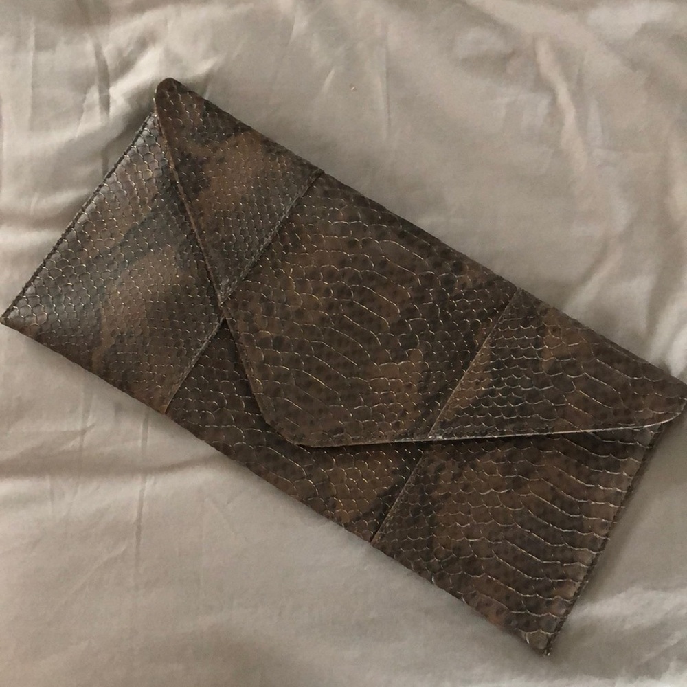 NWOT Snake Print Envelope Clutch